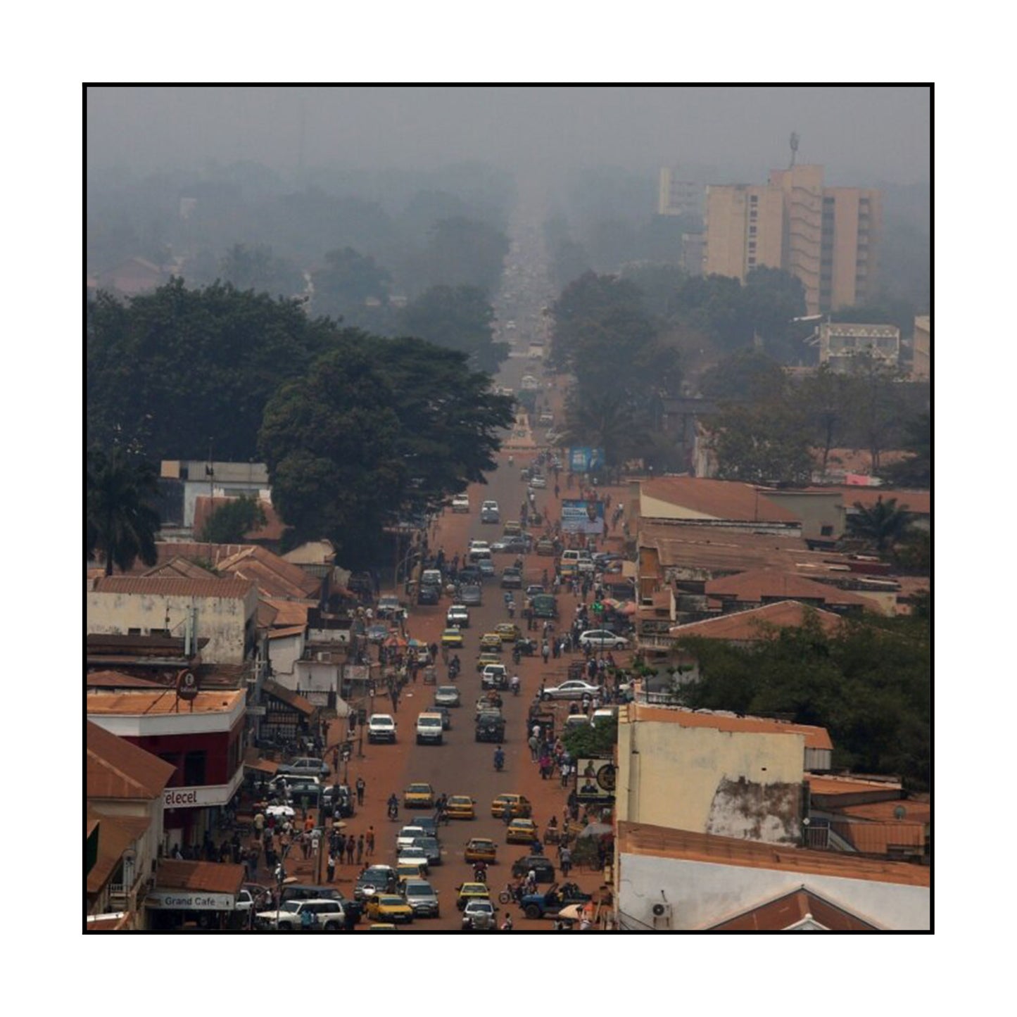 T-SHIRT CENTRAFRIQUE / OUTSIDE